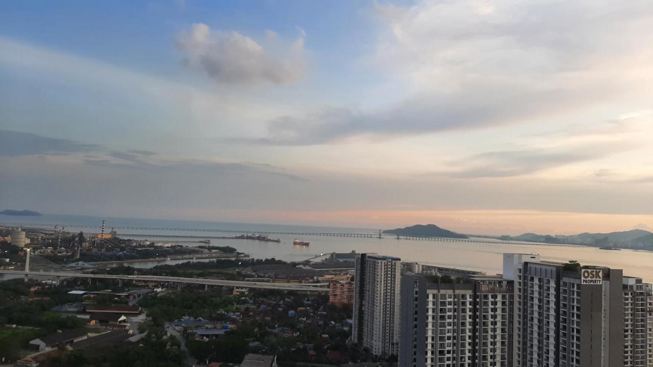 Woodsbury Suites Ikea House Butterworth Penang Exterior foto